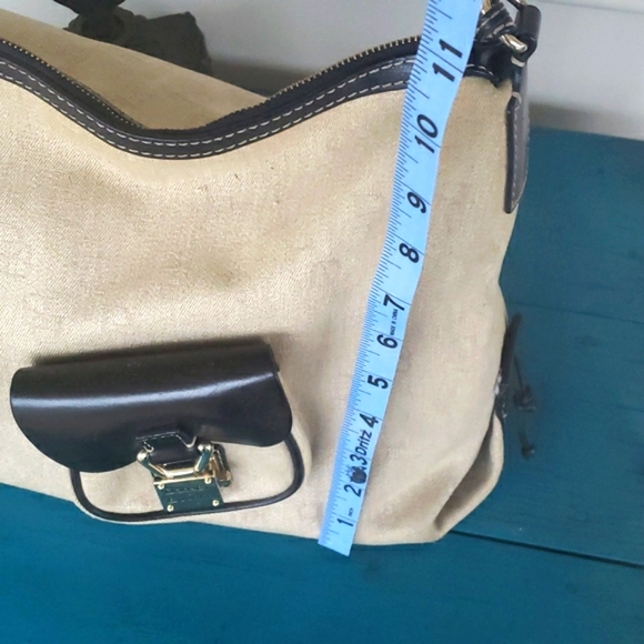 Dooney & Bourke double pocket shoulderbag - Picture 6 of 14